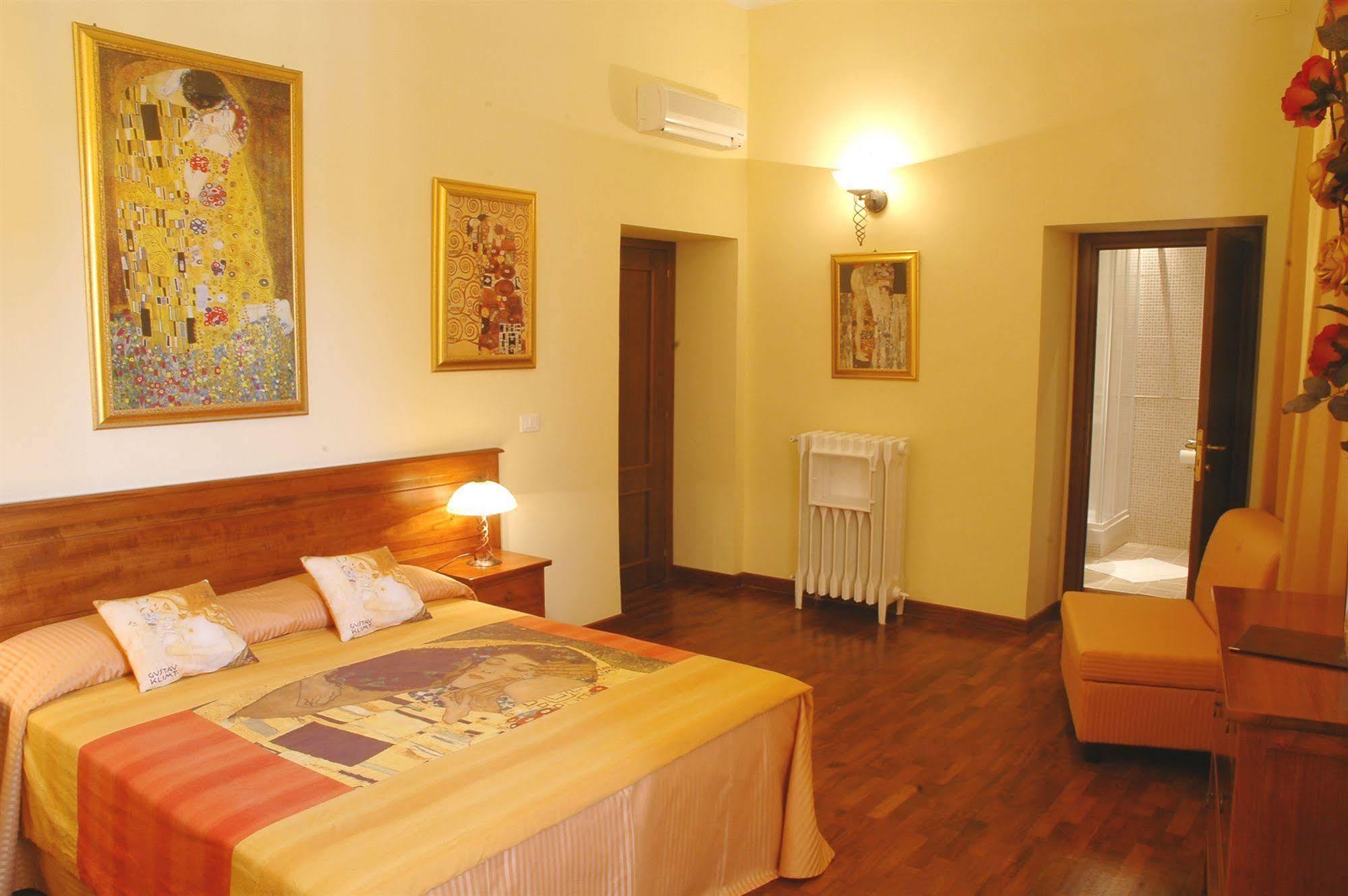 Tamara'S Suites Рим Екстер'єр фото